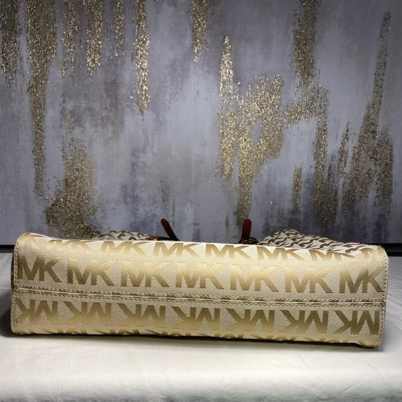 Michael Kors Signature Beige & Tan Logo Shoulder Bag - Picture 7 of 7